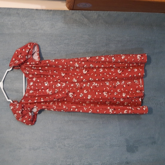 Flower dress - Picture 2 of 3